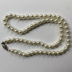 Vintage Pearl Necklace 23” Glass Look Real! Knitted Colorful Faux Pearls